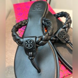 Tory Burch Braided Benton Thong Size 6